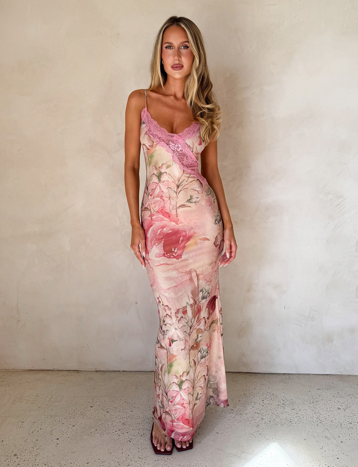 Women’s Printed Lace Backless Slim Hip Long Dress Women